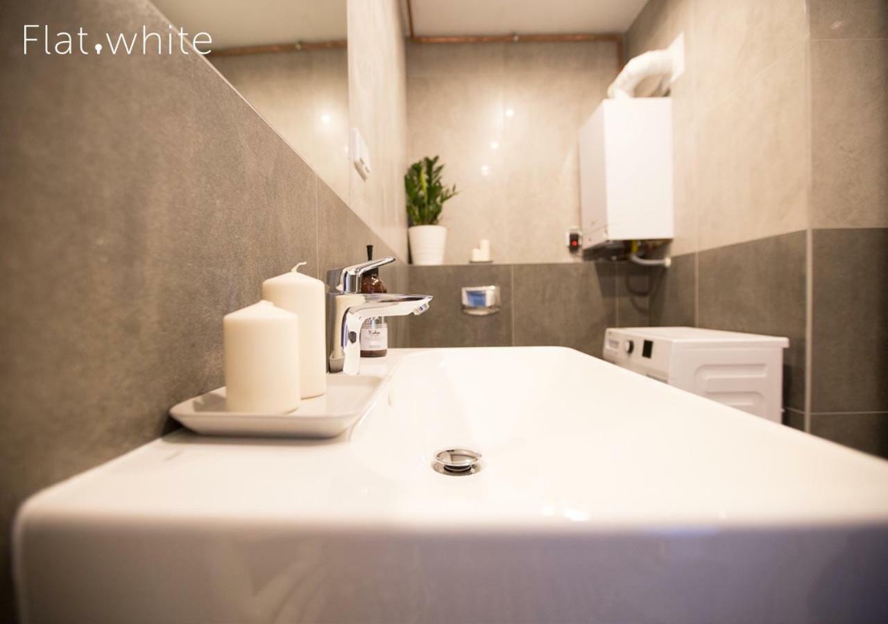 Apartamenty Flat White Zamkowa 4-6 Zielona Góra Dış mekan fotoğraf
