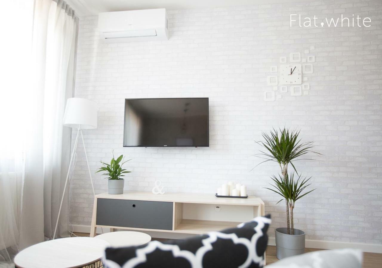 Apartamenty Flat White Zamkowa 4-6 Zielona Góra Dış mekan fotoğraf