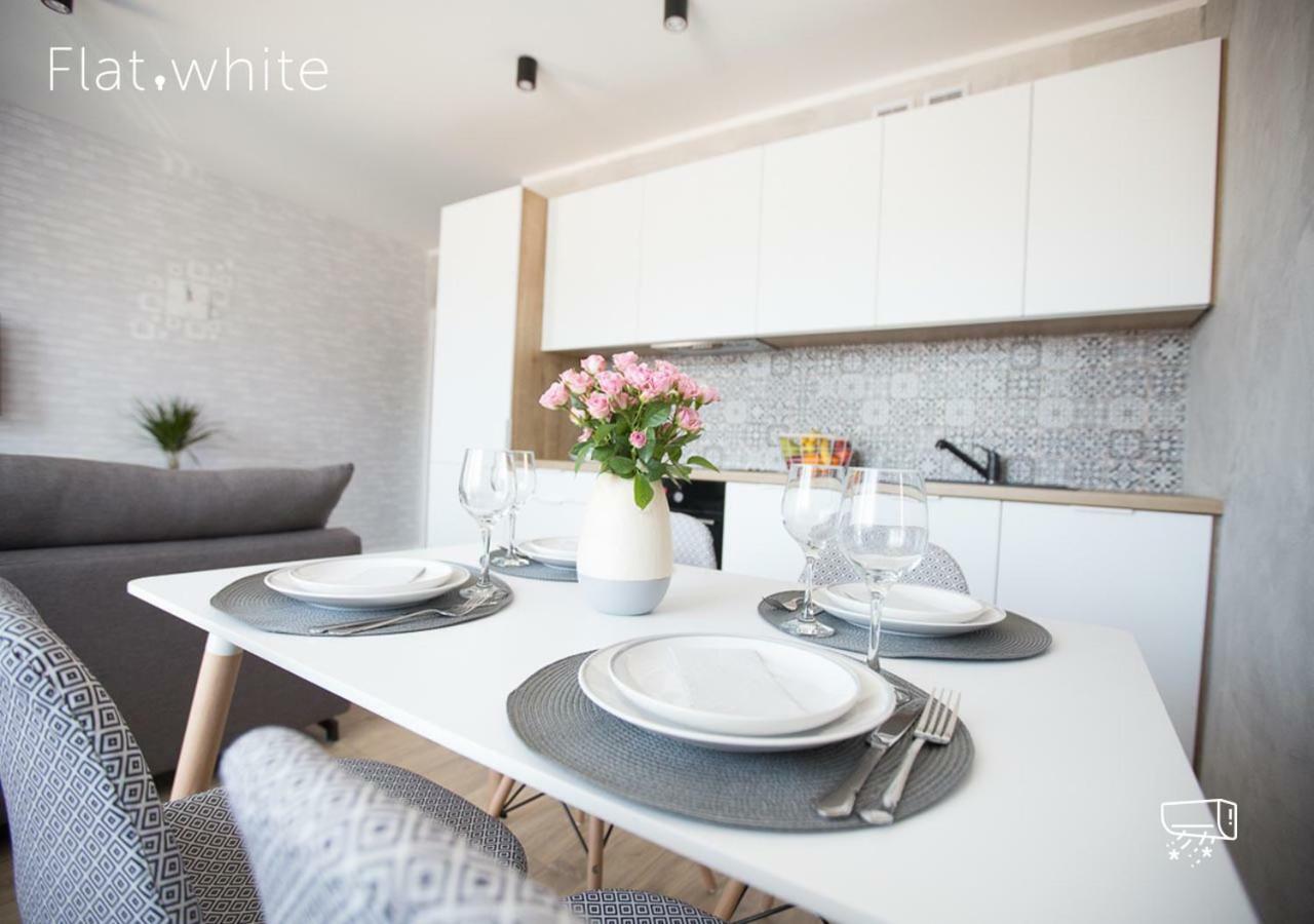 Apartamenty Flat White Zamkowa 4-6 Zielona Góra Dış mekan fotoğraf